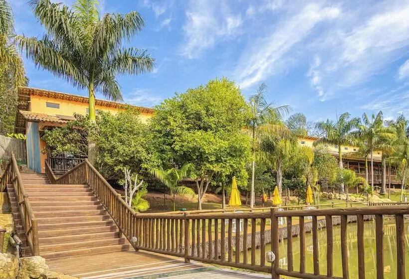 ホテル Pousada Jardim Regado