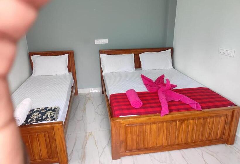 فندق Sri Aksha Residency