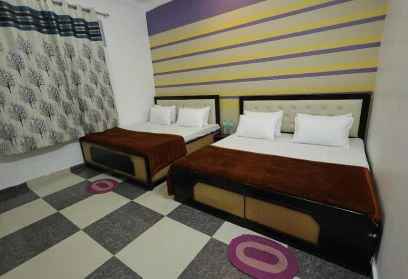 בית מלון כפרי The Queen, Himachal Pradesh