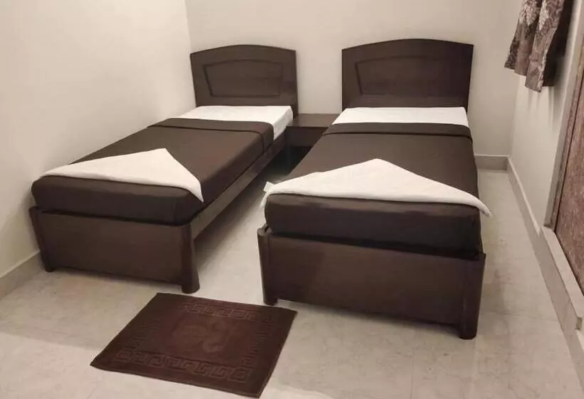 Hotelli Super Collection O Thousand Lights Chennai