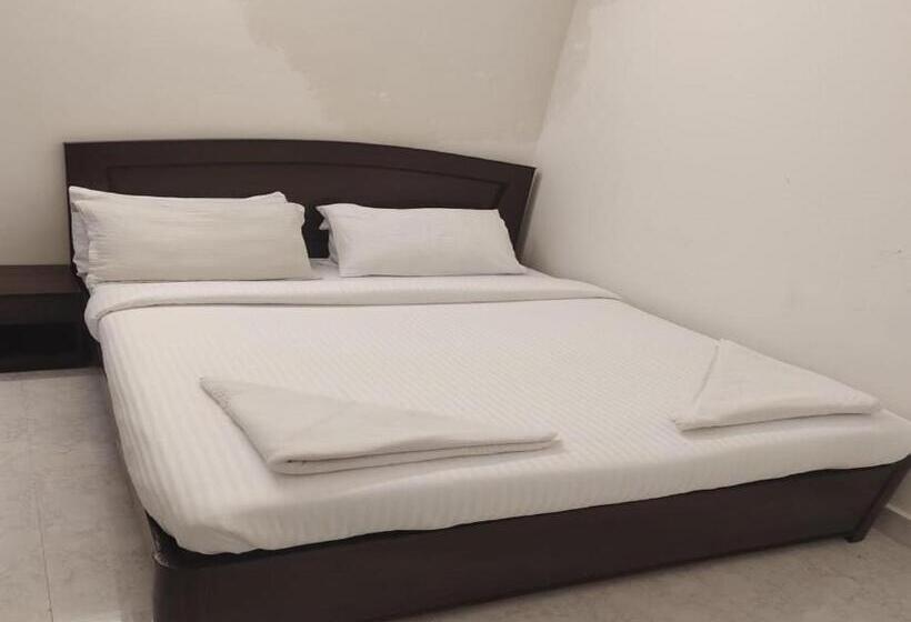 酒店 Super Collection O Thousand Lights Chennai