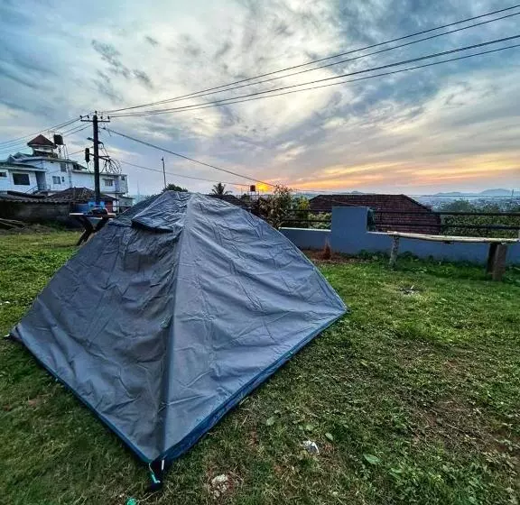ペンション Coorg Kairav Homestay