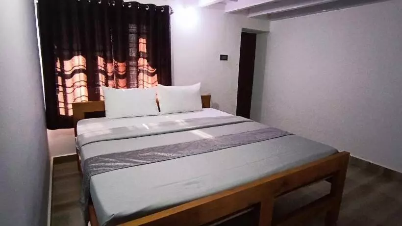 ペンション Coorg Kairav Homestay