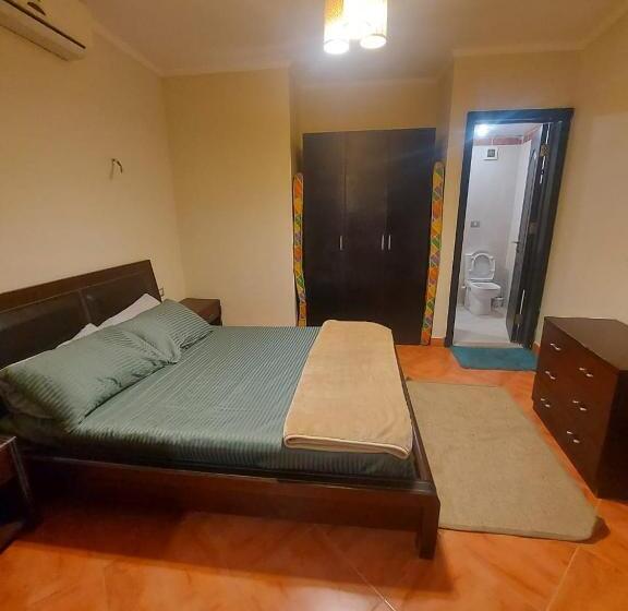 شاليه بورتو مارينا الساحل الشمالي