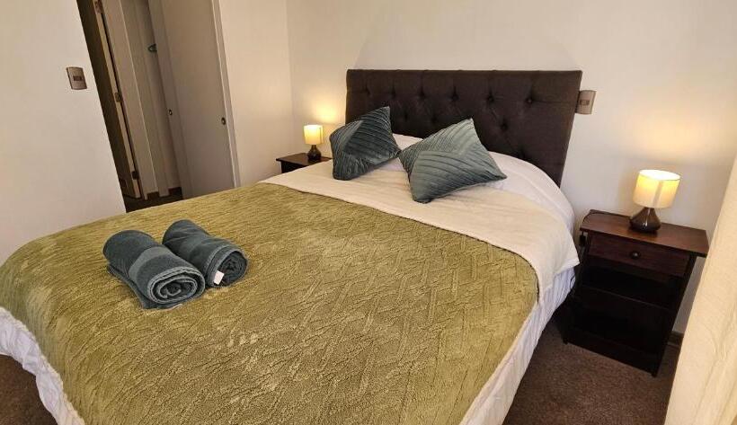 تختخواب و صبحانه Habitacion Tranquila Y Central Con Estacionamiento Privado