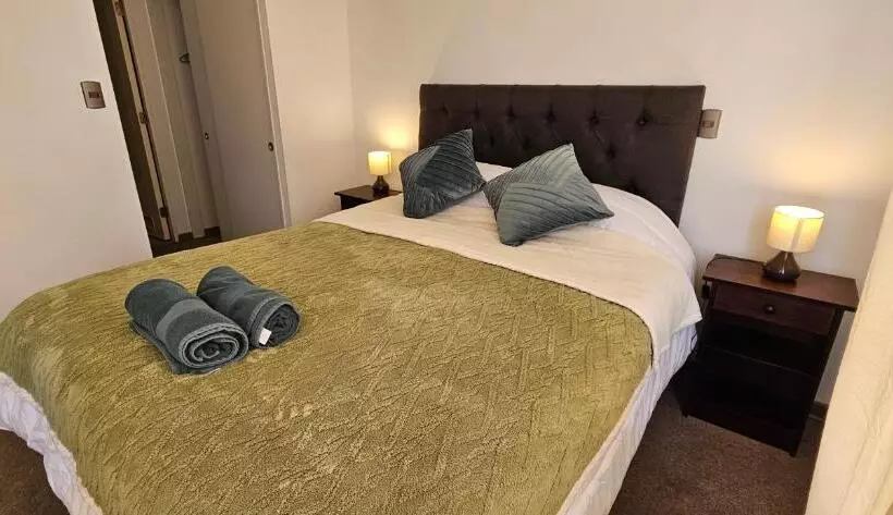 تختخواب و صبحانه Habitacion Tranquila Y Central Con Estacionamiento Privado