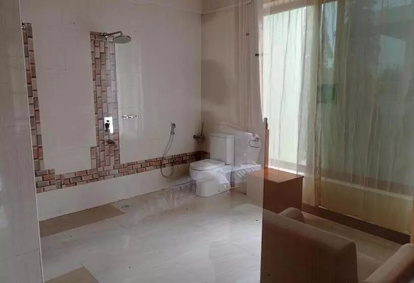 Des Grand Hotel Mwanza