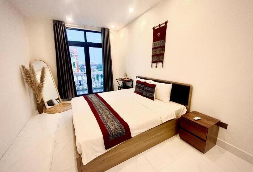 Herbs Spa & Hotel Riverside Grand World