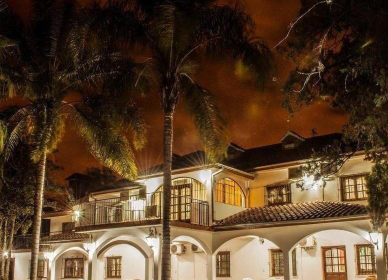 호텔 El Portal De Cerrillos, Hostería De Campo