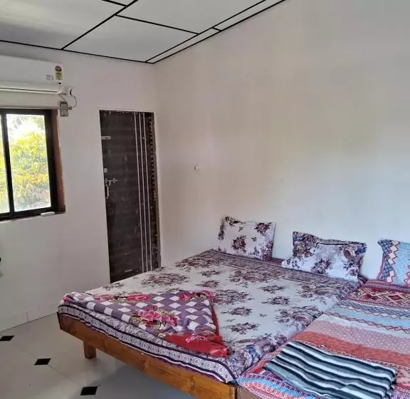 ホテル Gir Somnath Resorts