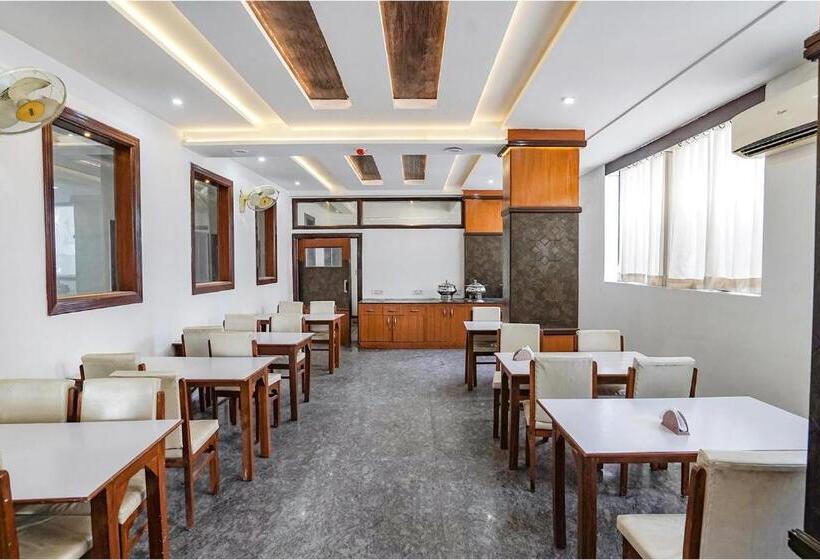 فندق Golden Prime