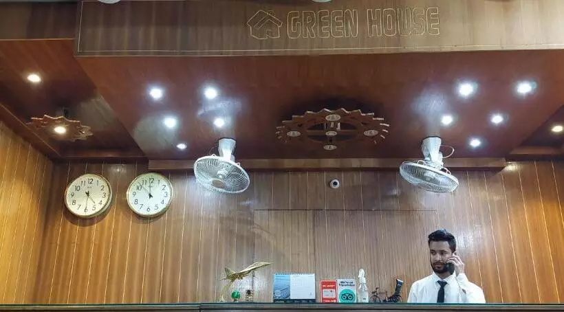 هتل Green House