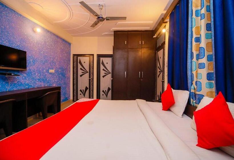 בית מלון כפרי Oyo 10154 47 Hill