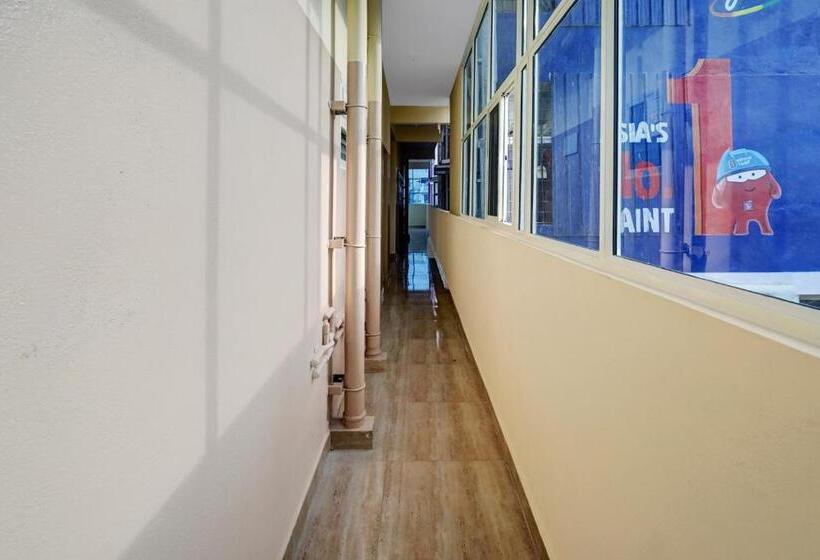 Hotel Oyo Flagship Shri Sai Palace