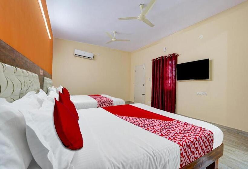 Hotel Oyo Flagship Shri Sai Palace