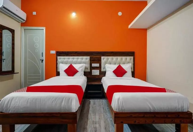 Hotelli Oyo Flagship Shri Sai Palace