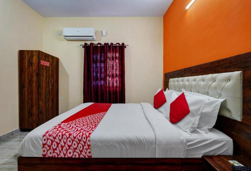 Hotel Oyo Flagship Shri Sai Palace