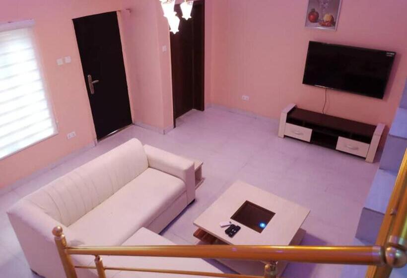 هتل Paradise By Atican Beach