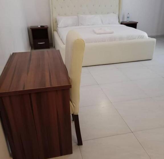 هتل Paradise By Atican Beach