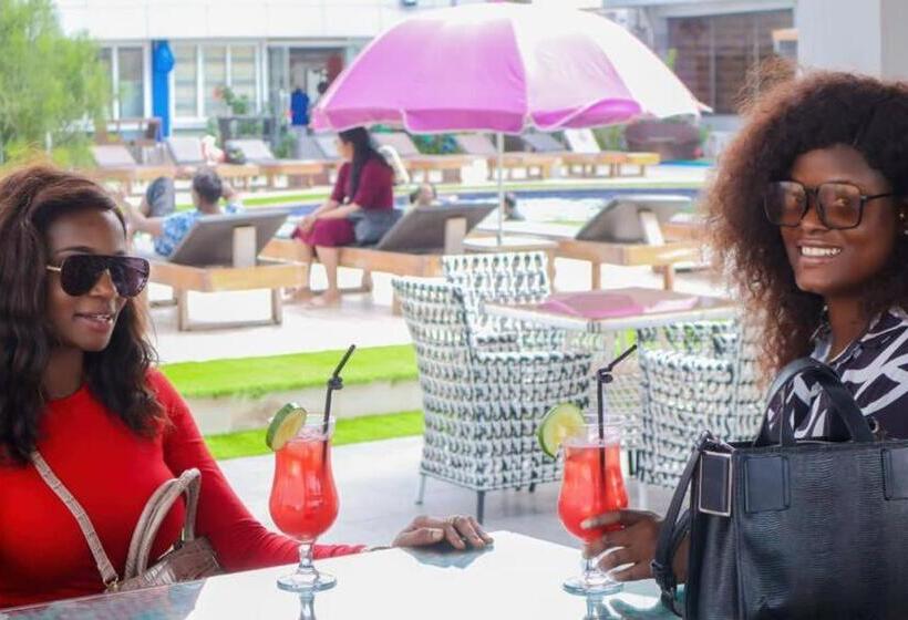 هتل Paradise By Atican Beach