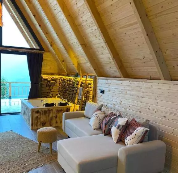 Hotelli Pathika Bungalov