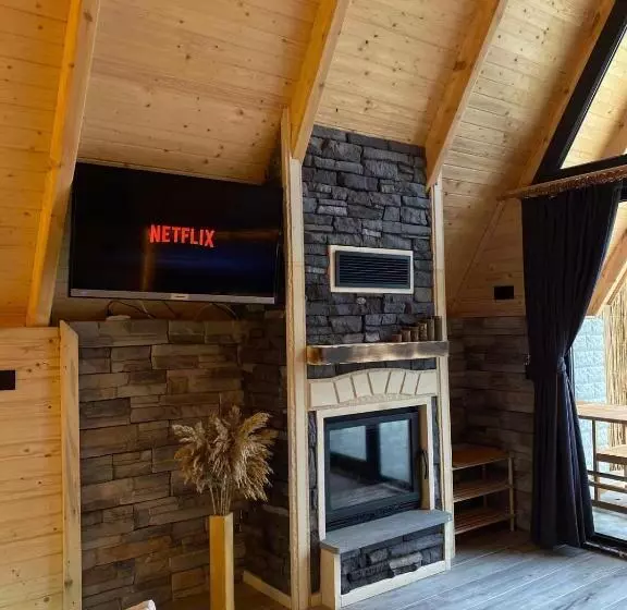 Hotelli Pathika Bungalov