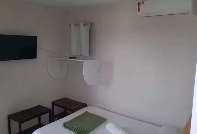 ホテル Pousada Alameda