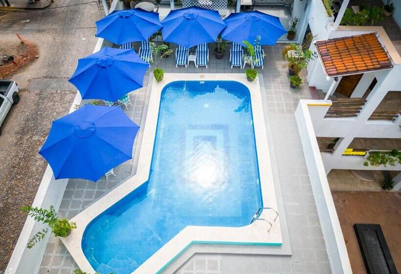 فندق Pueblito Vallarta