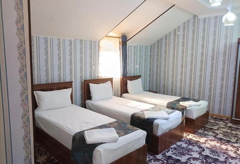 ホテル Retro Amir