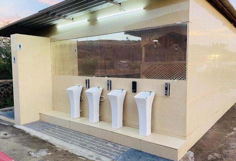 Отель Retro Forest Resort Lonavala