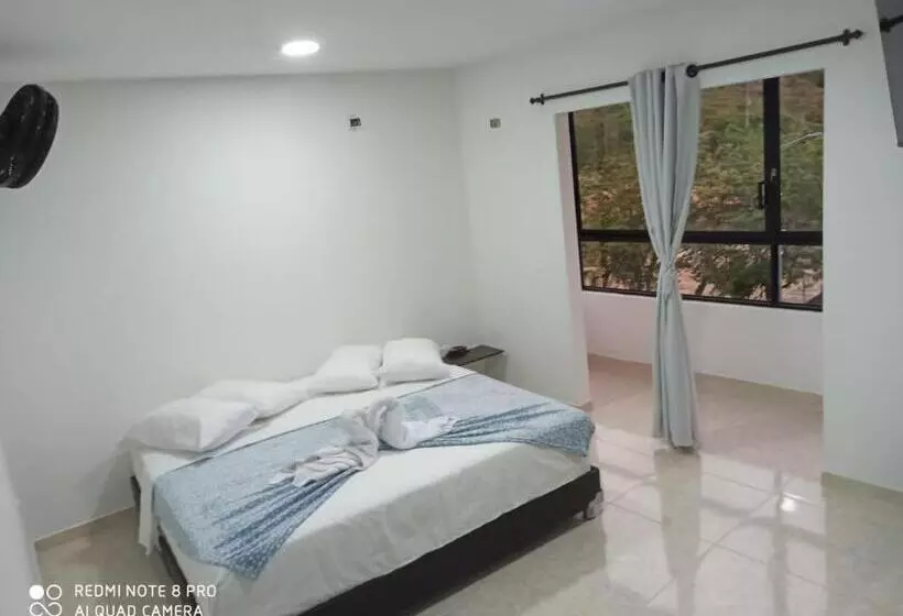 Hotelli Sendero Las Gachas