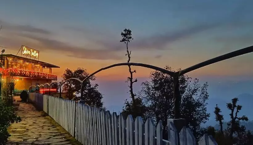 Hotelli Shiva Valley Resort