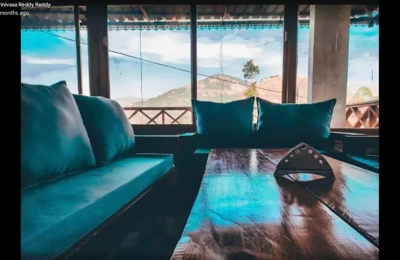 Hotelli Shiva Valley Resort