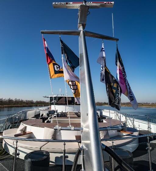 Szálloda Viva Riverside 4 Köln