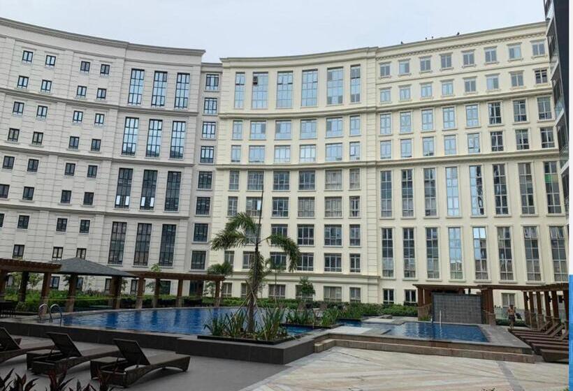 Naia Megaworld Condo Balay 81