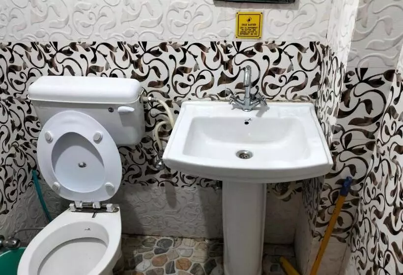 Majatalo Aman Inn