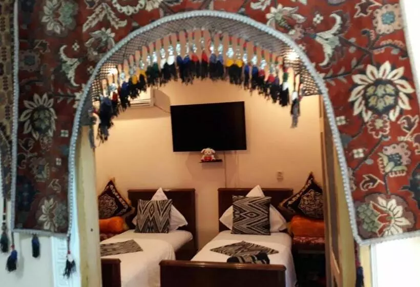 ペンション As Mir Family Guest House