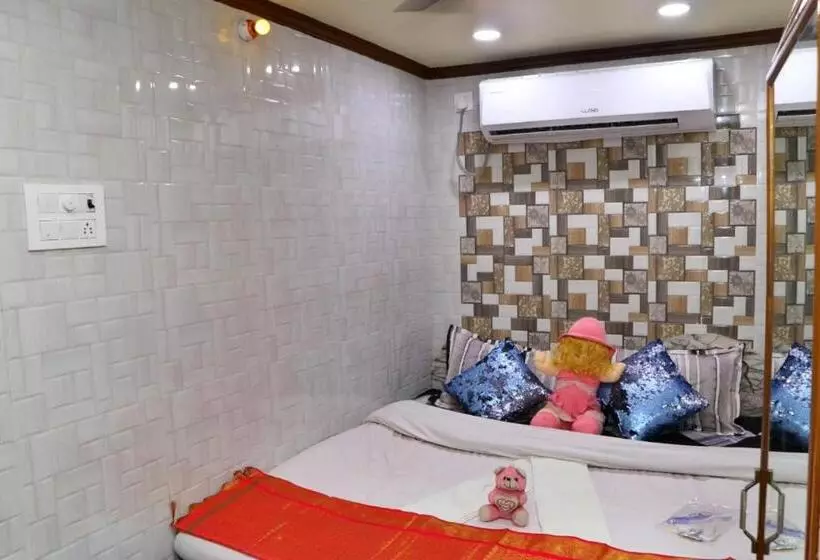 پانسیون Gopal Residency