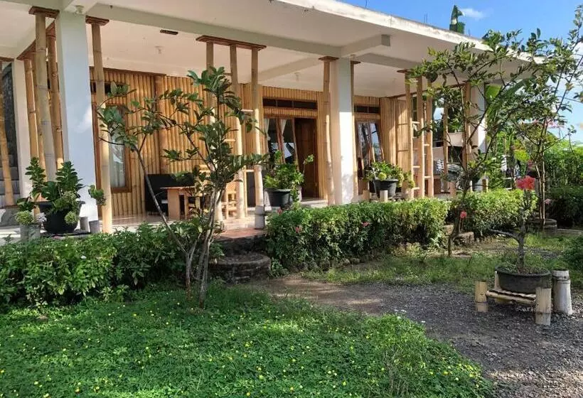 Majatalo Rinjani Eco Villa Senaru