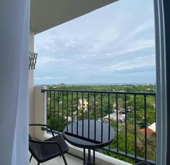 Seaside Serenity W/ Sunrise @ Saekyung Village One