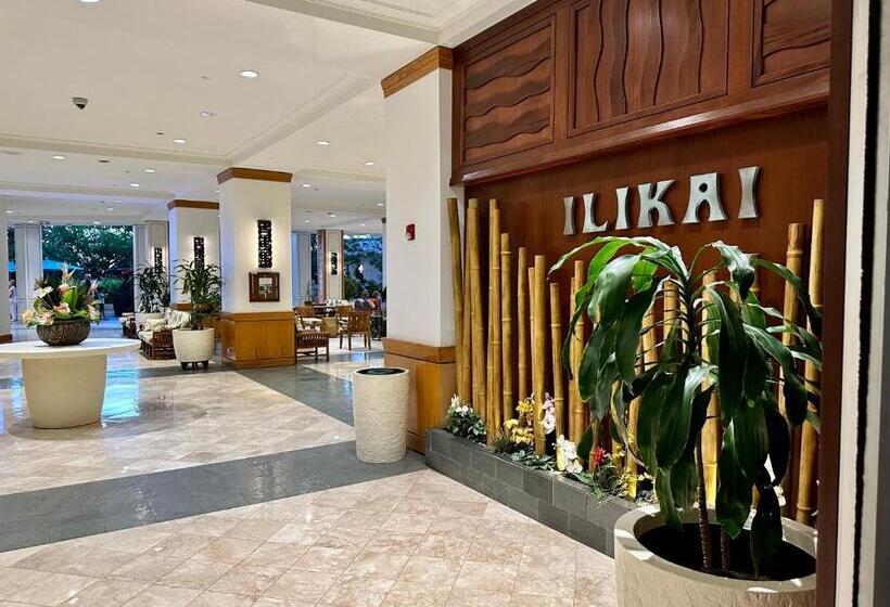 Waikiki Beach Experience! Luxury Oceanview Suite!