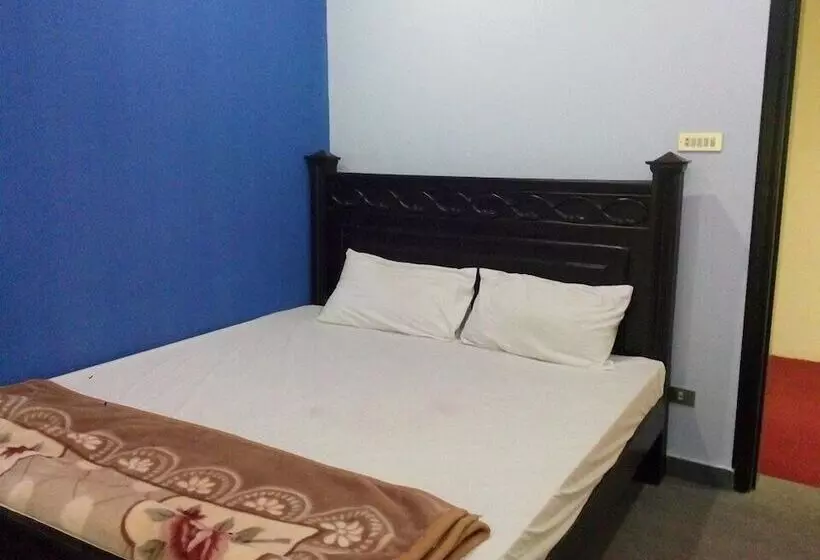 Al Ghazi Hotel And Restaurant