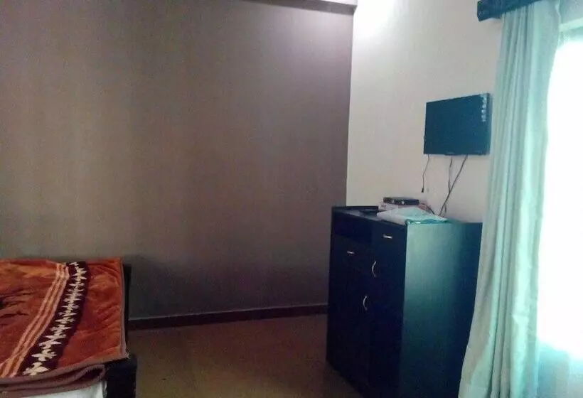 Al Ghazi Hotel And Restaurant