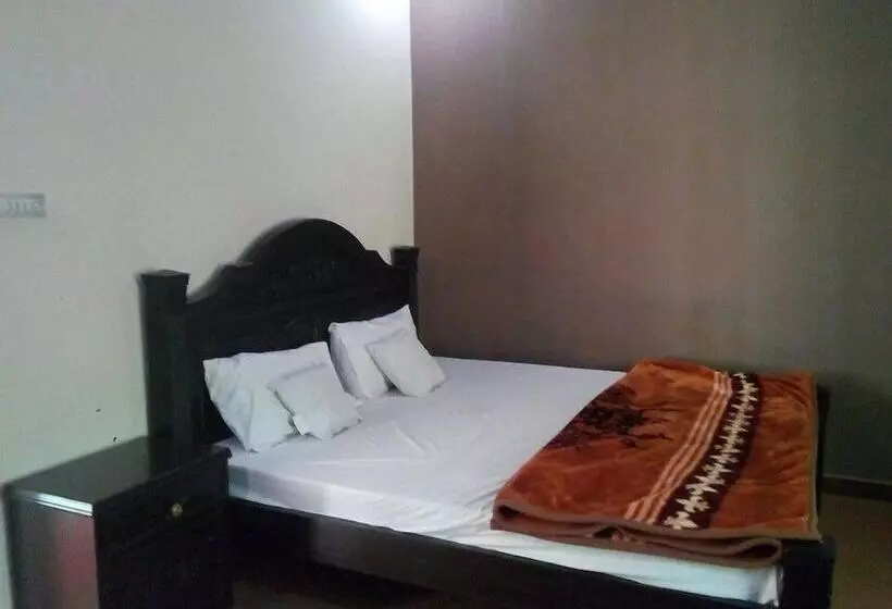 Al Ghazi Hotel And Restaurant