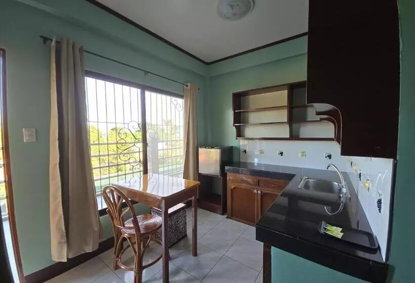 ベッドアンドブレックファースト Nober Pension House City Center