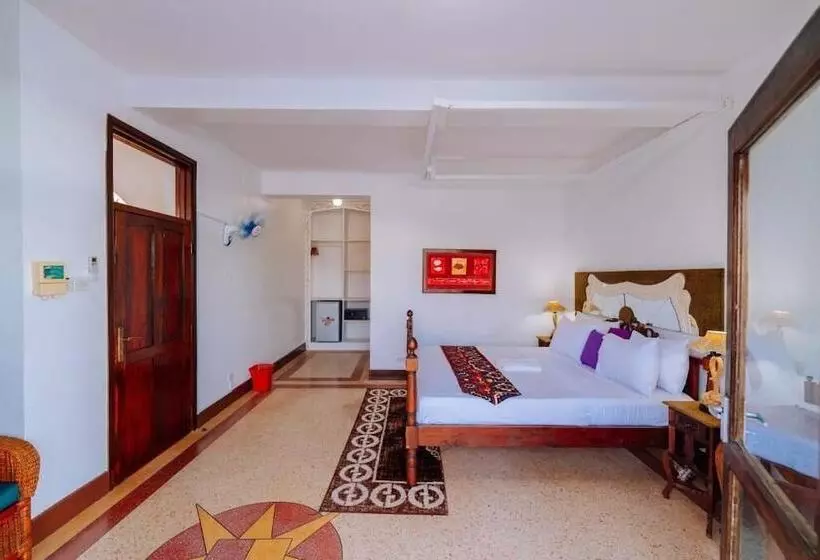 Cterra Zanzibar Beach Resort