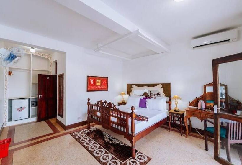 Cterra Zanzibar Beach Resort