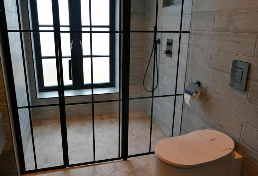 Отель Andenes Suite