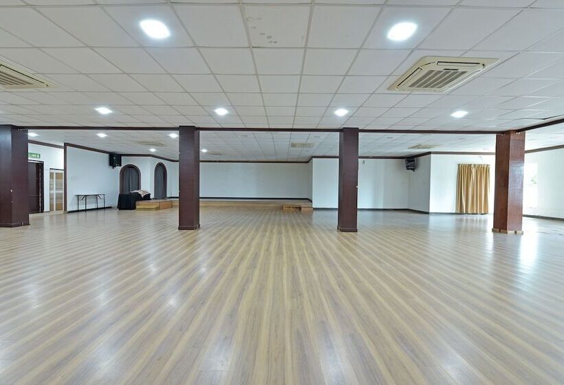 호텔 Capital O 90761 D Jiwa