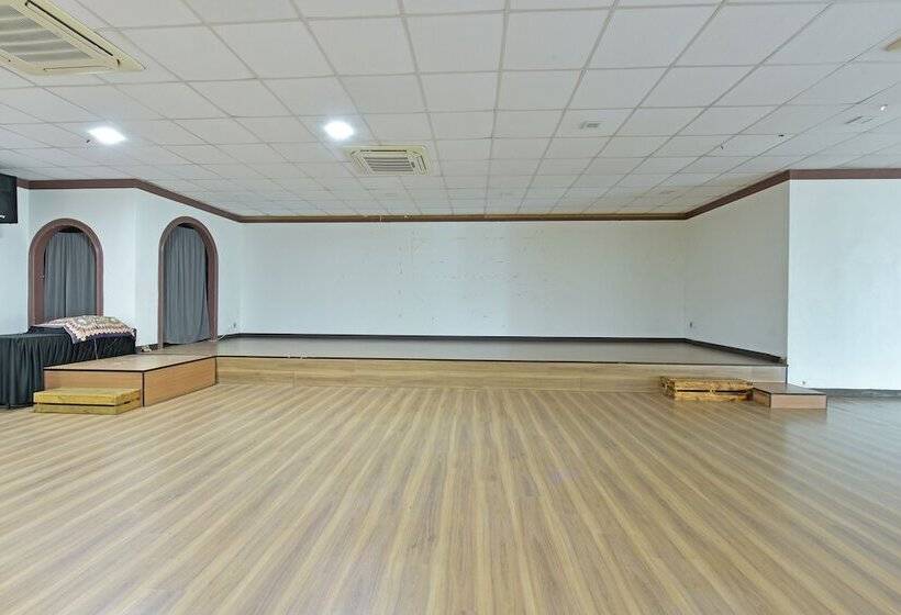 호텔 Capital O 90761 D Jiwa